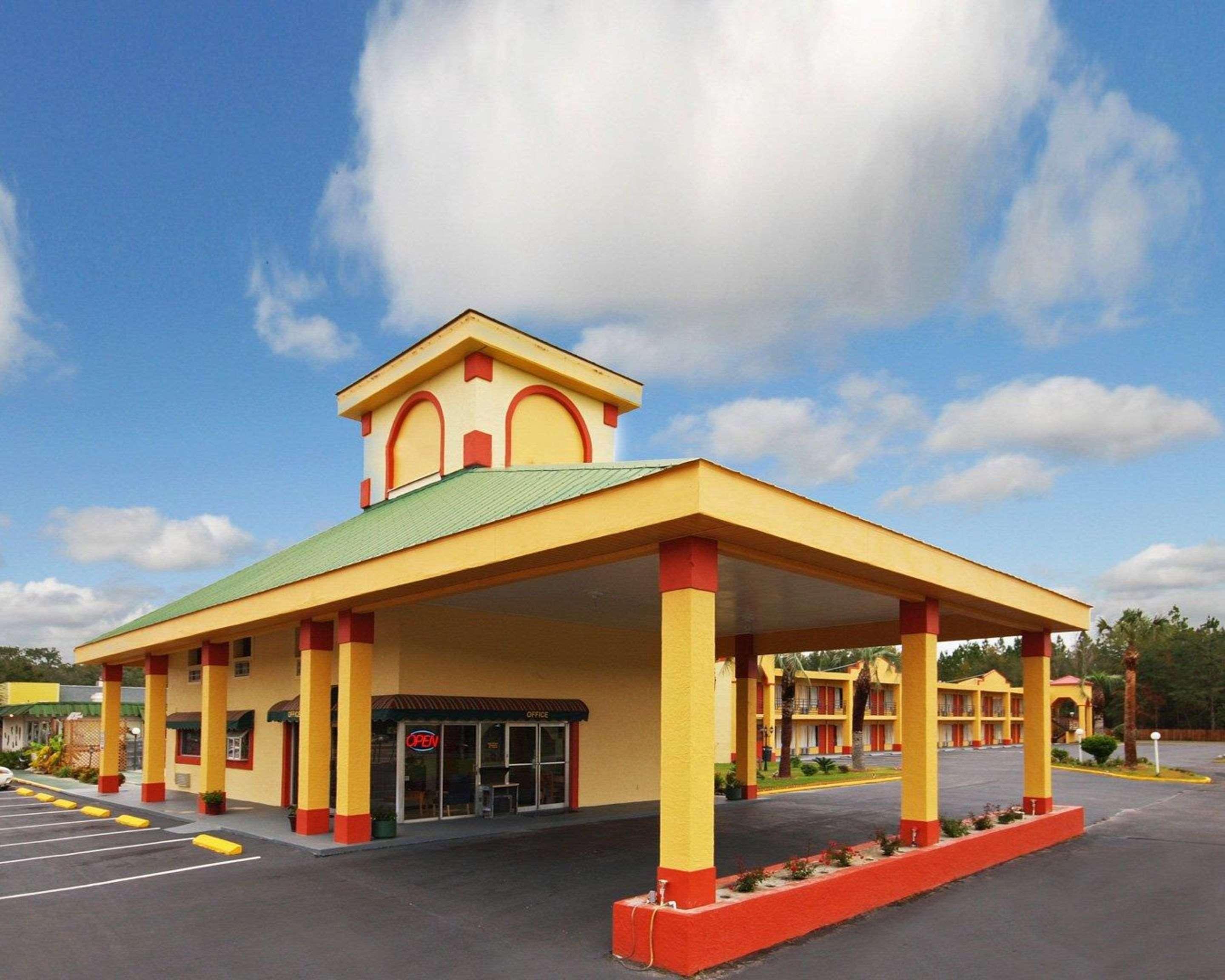 Econo Lodge Perry Extérieur photo