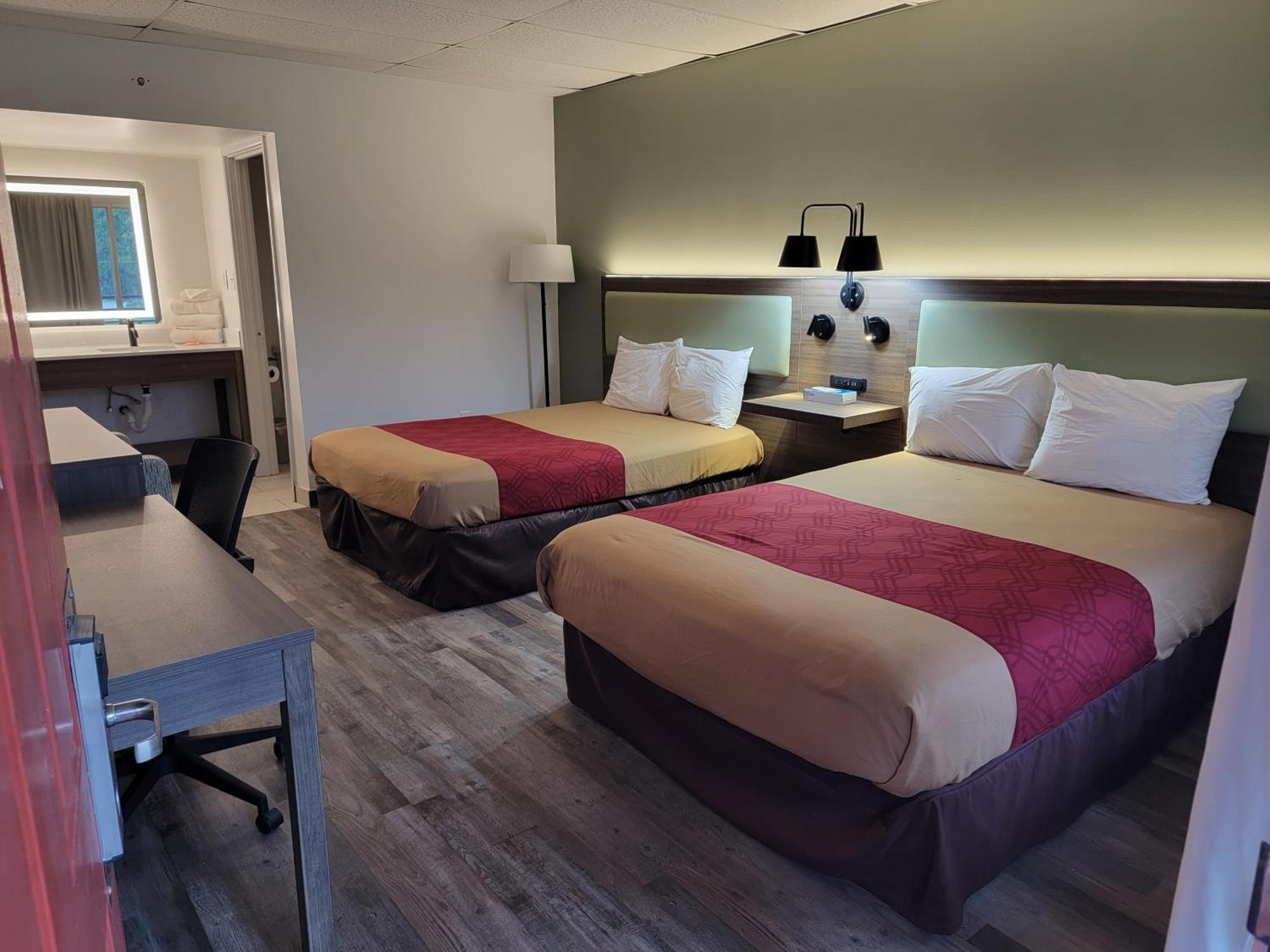 Econo Lodge Perry Extérieur photo